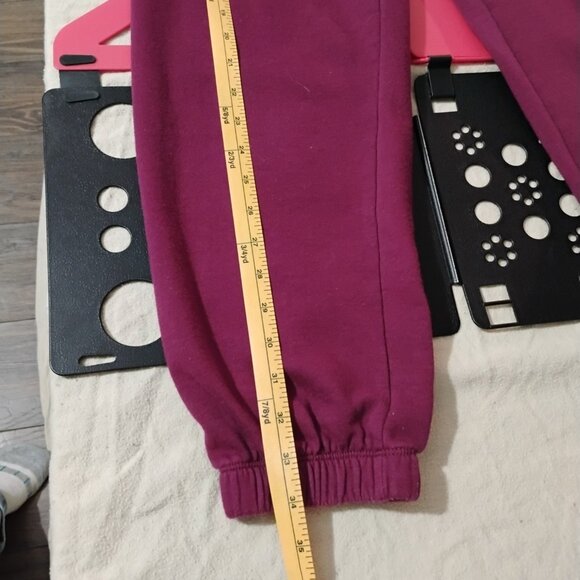 Stranger Things Burgundy Jogger Sweatpants | Netflix Logo | Unisex M - Picture 4 of 5